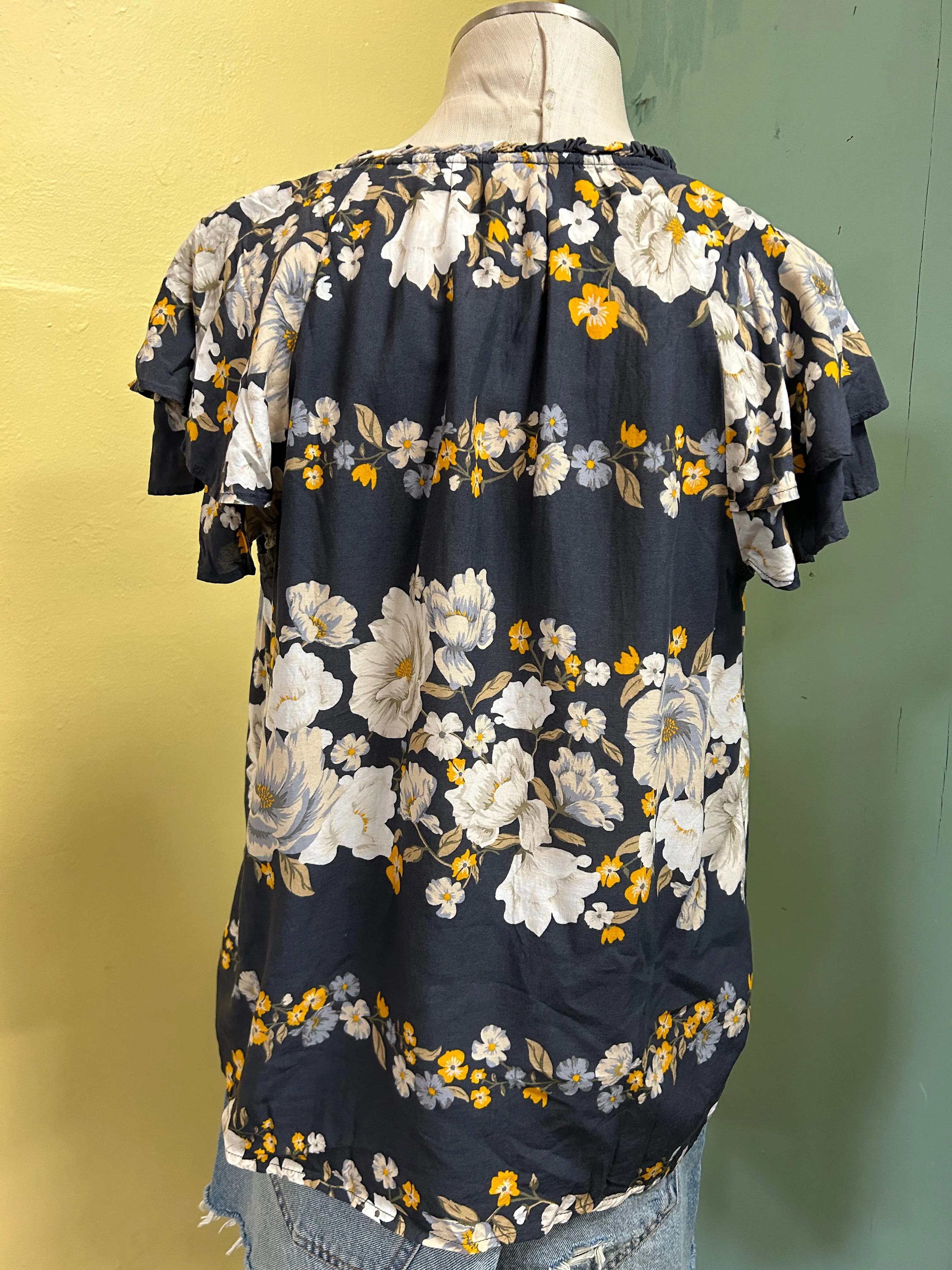 Old Navy Gray Tops, Large