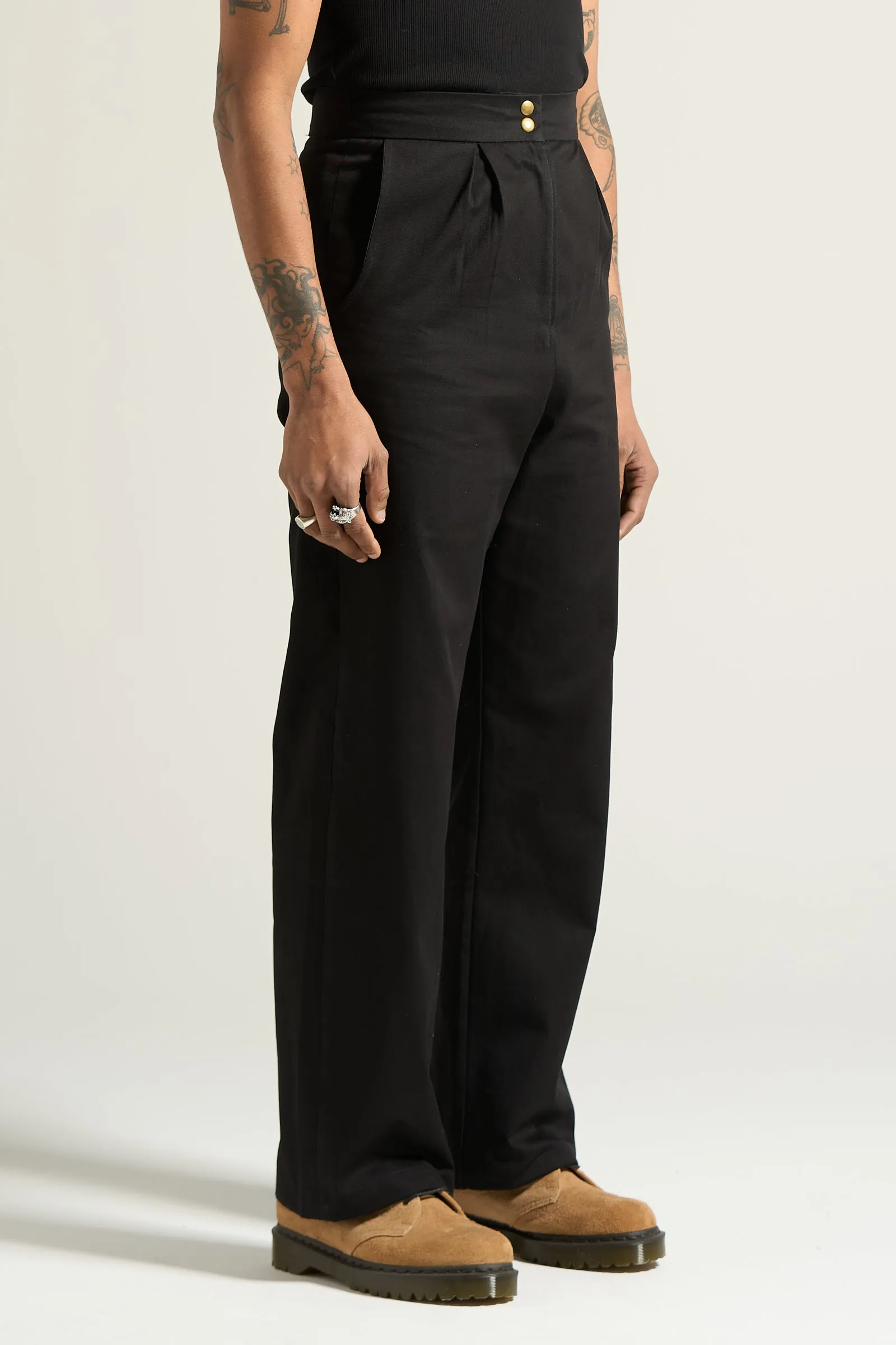 The Black Box Pleated Trouser