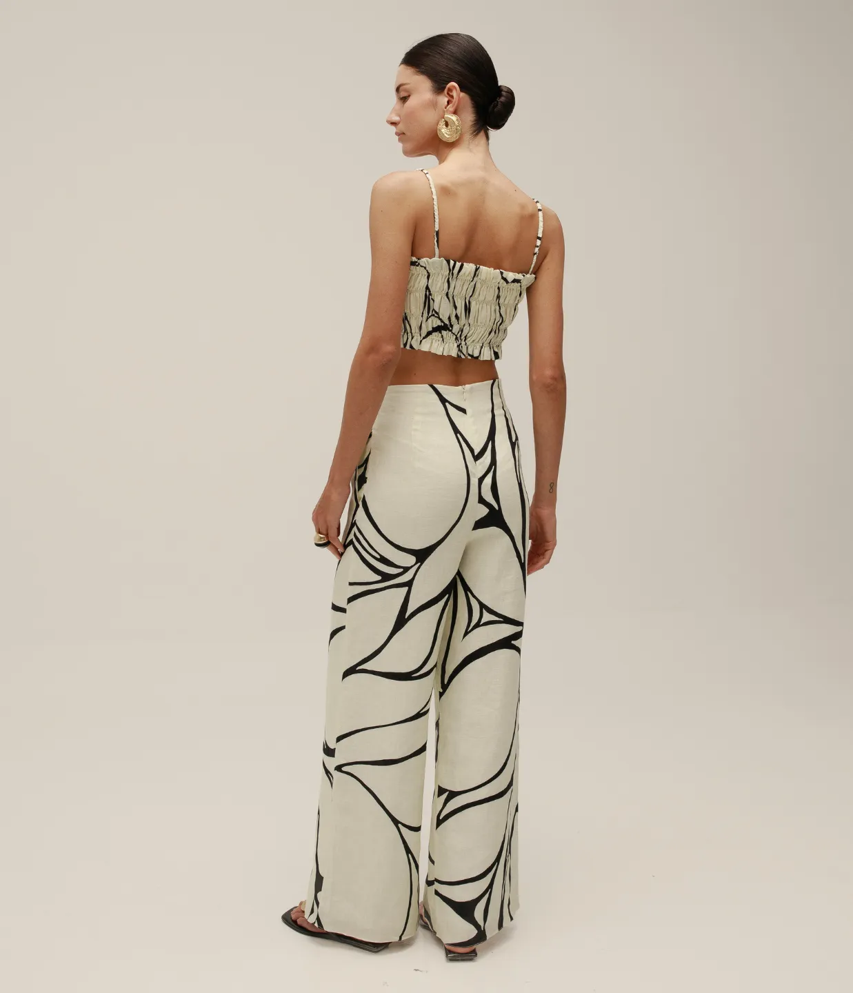 Toya Pants in Black and White
