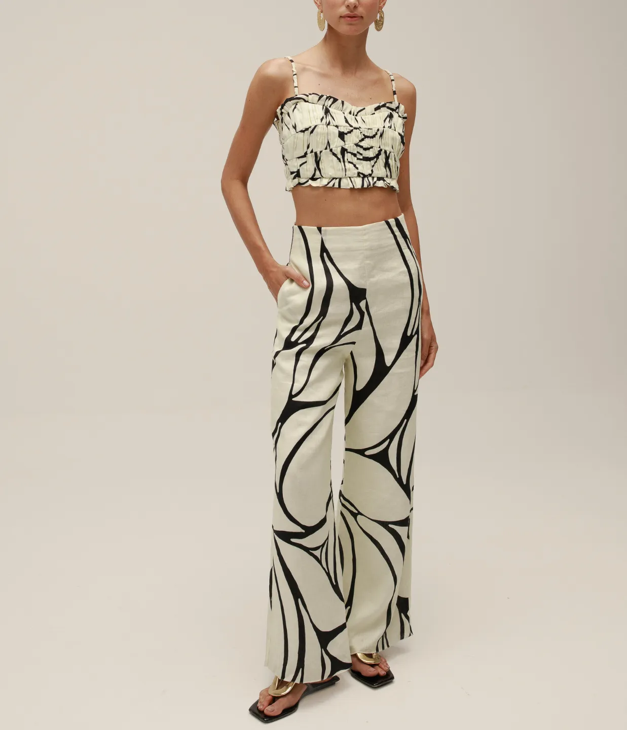Toya Pants in Black and White