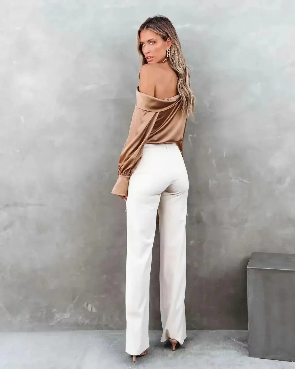Trendy Asymmetrical Satin Women's Blouse