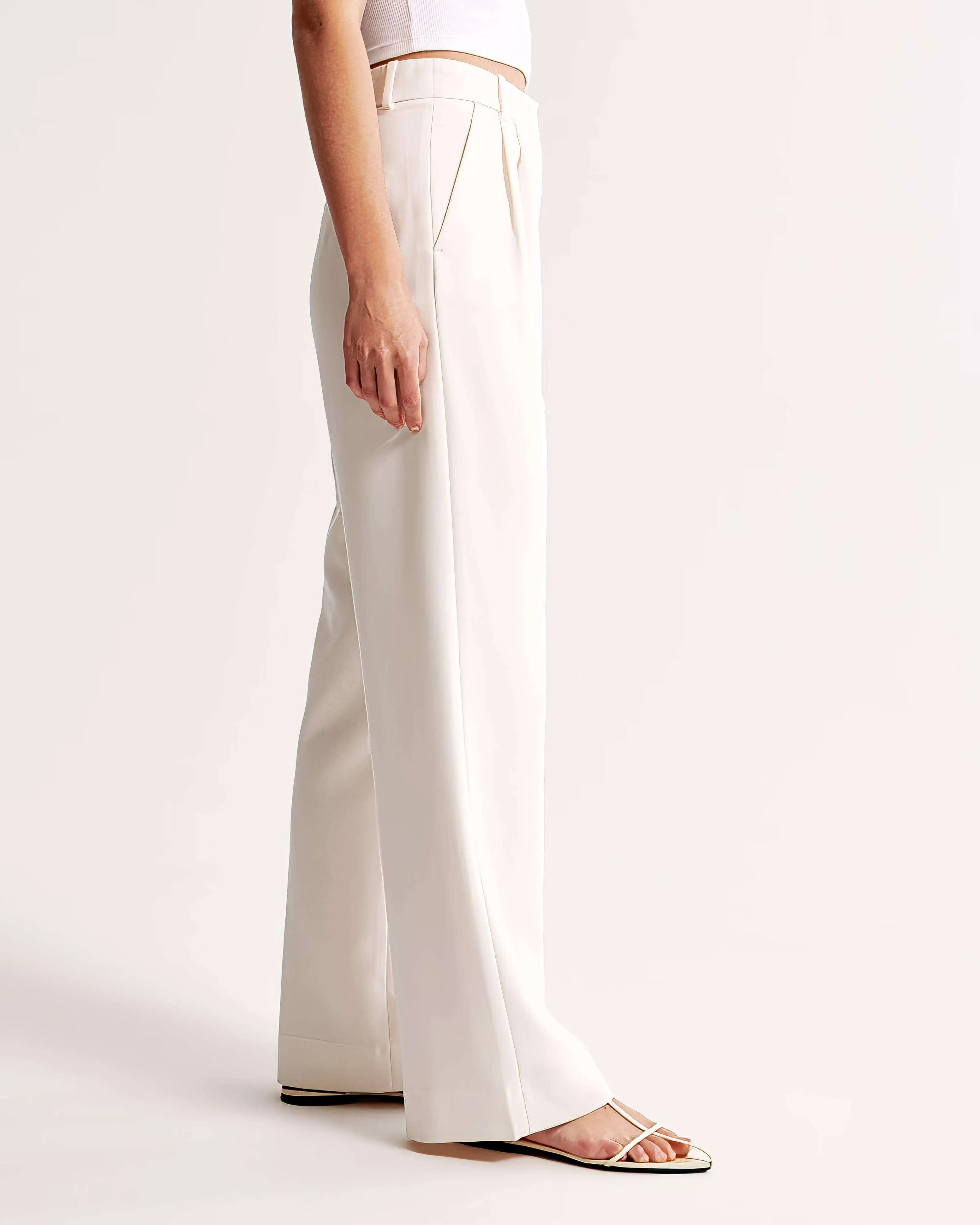 Women's High-Waisted Comfortable Pants: Stylish & Versatile