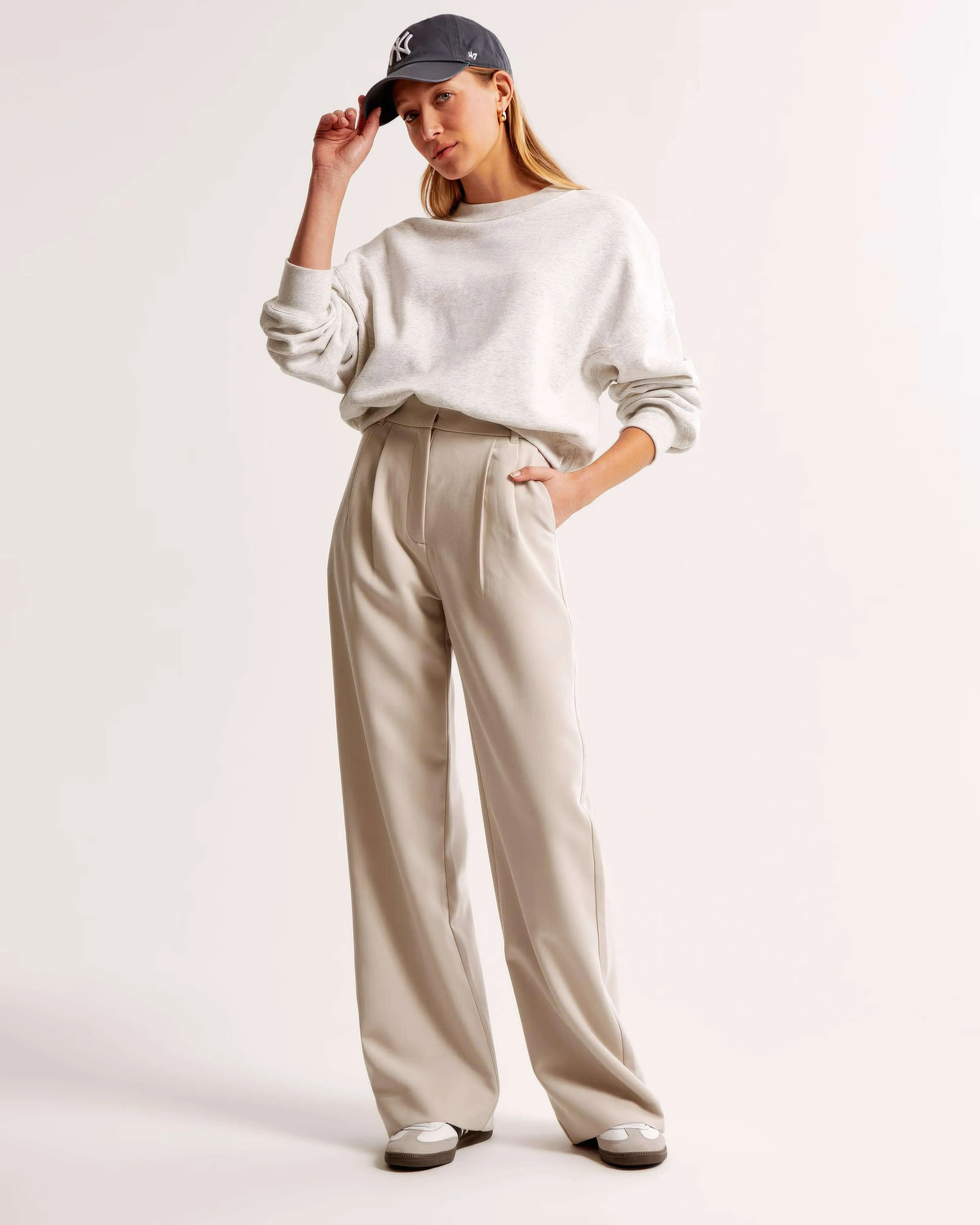 Women's High-Waisted Comfortable Pants: Stylish & Versatile